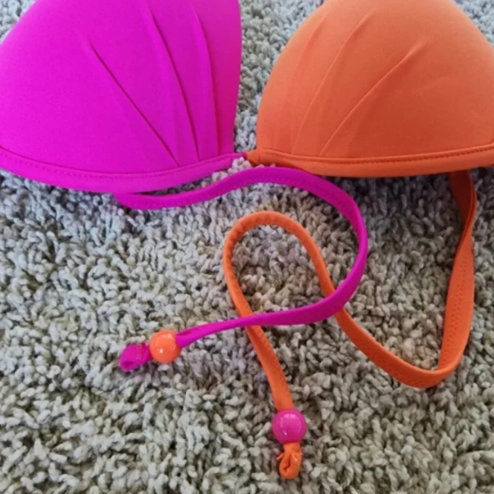 Victoria's Secret Bikini Top - Picture 3 of 3